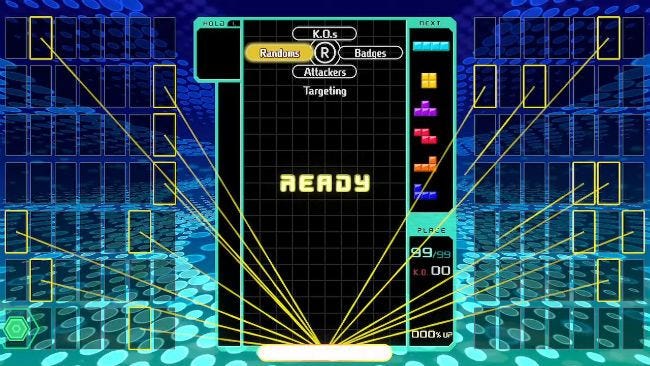 The start of a Tetris 99 match: your board in the middle, surrounded by 98 opponents' boards and targeting lines
